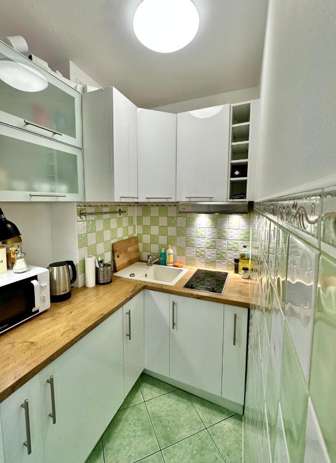 Gold 2 King Size Bed, Metro X2 Free Wifi, 50'Tv Netflix, Hbo, Appletv+ Διαμέρισμα Βαρσοβία Εξωτερικό φωτογραφία
